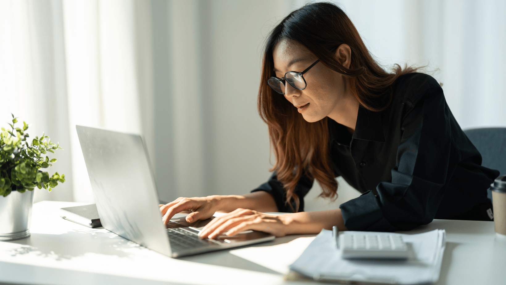 Woman researching online the question can hoa change rules without a vote