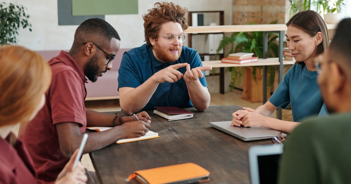Simple Meeting Structure How to Write Minutes for an HOA meeting?